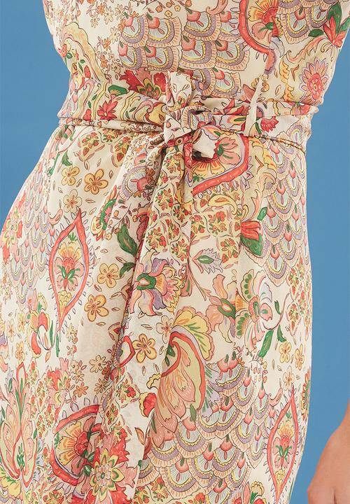Trendyol - Midi Straight Cut Woven Dress - Floral Beige