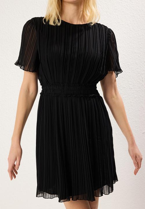 Trendyol - Mini Aline Woven S/Slv  Dress - Black