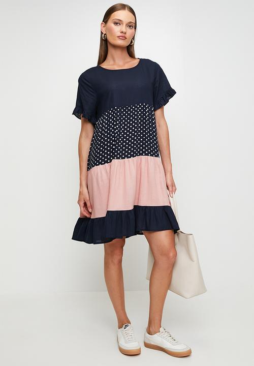 Stella Morgan - S/S With Flutter Babydoll Mini Dress With Tiers - Navy