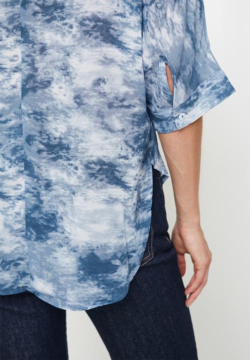 Stella Morgan - Half Sleeve Flutter Easy Wearing Boat Neck Sheer Blouse - Blue