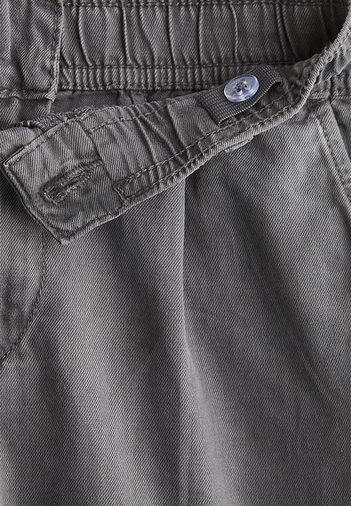 H&M - Loose-fit tapered twill chinos - grey