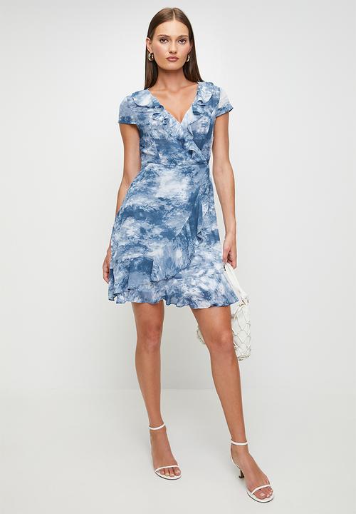 Stella Morgan - Cap Sleeve Wrap Mini Dress With Flutter Hem - Blue