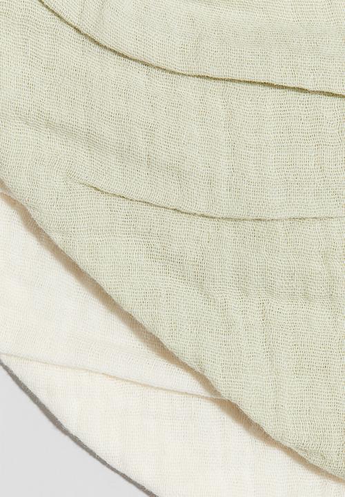 H&M - 2-pack triangular muslin bibs - light green/cream