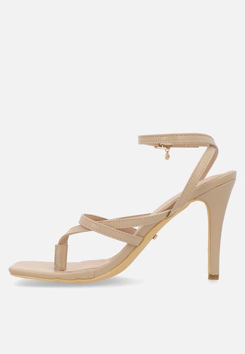 Miss Black - Razz 3 toe thong heel - neutral 