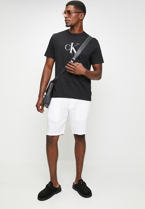 Calvin Klein - Ss Center Monogram Eu Classic Tee - Black