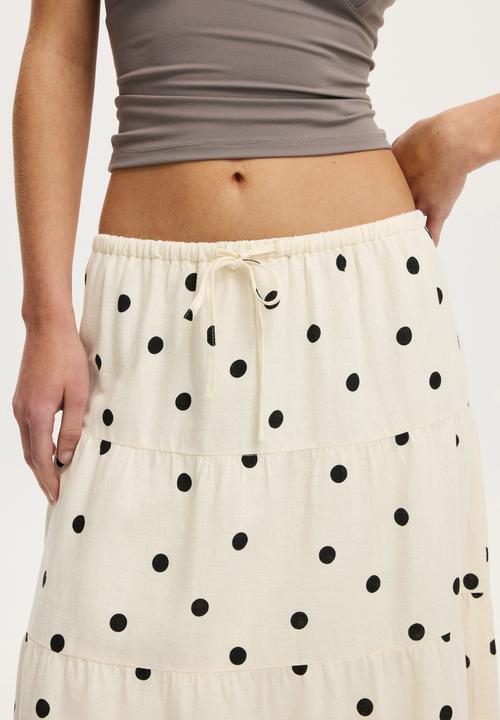 Cotton On - Haven multi tiered maxi skirt - sami polka dot gardenia