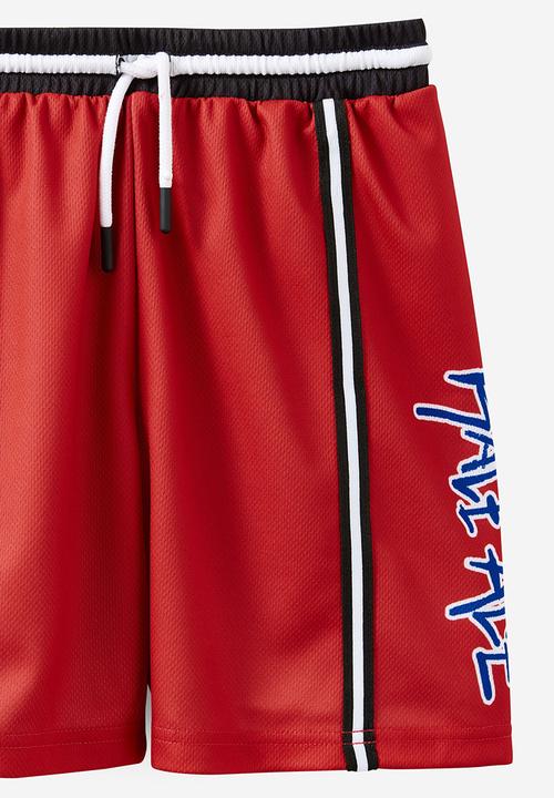 Cotton On - License Sports Short - Lcn Mat Heritage Red/Race Ace