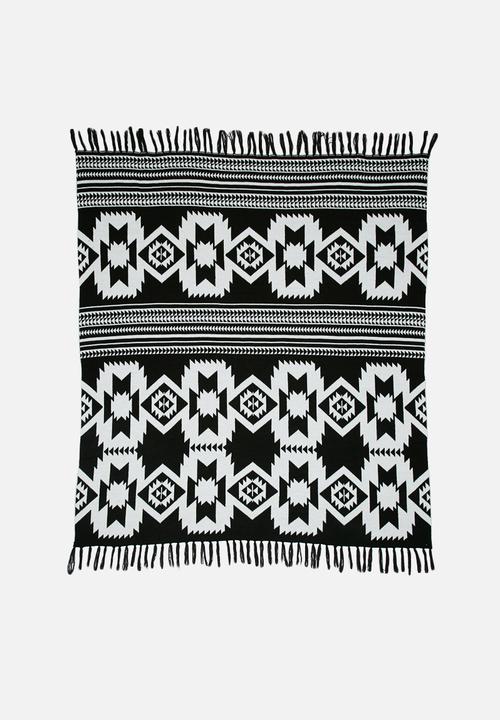 Sixth Floor - Mono kilim throw