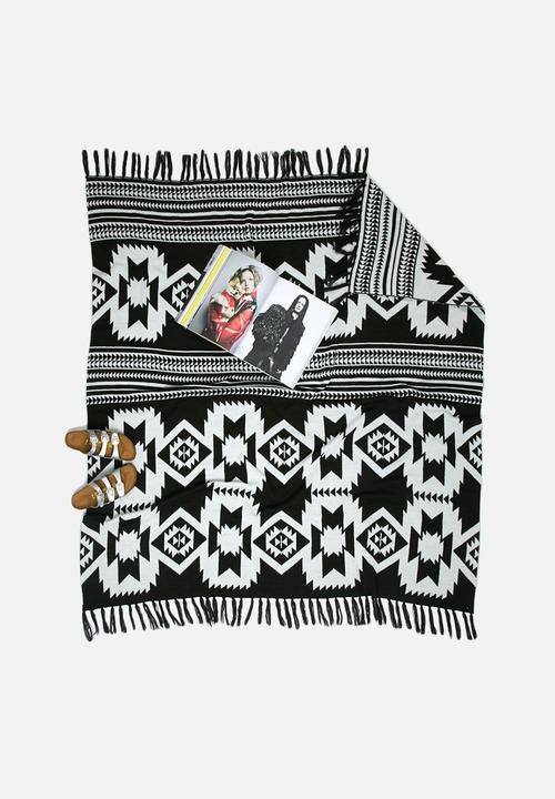 Sixth Floor - Mono kilim throw