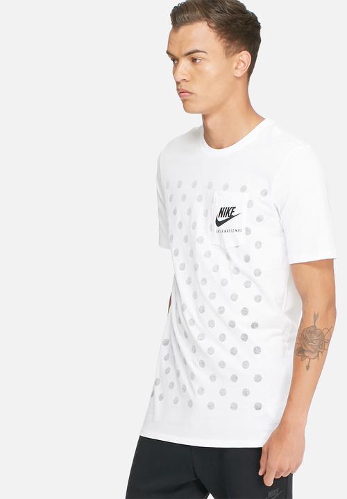 Nike - RU statement tee