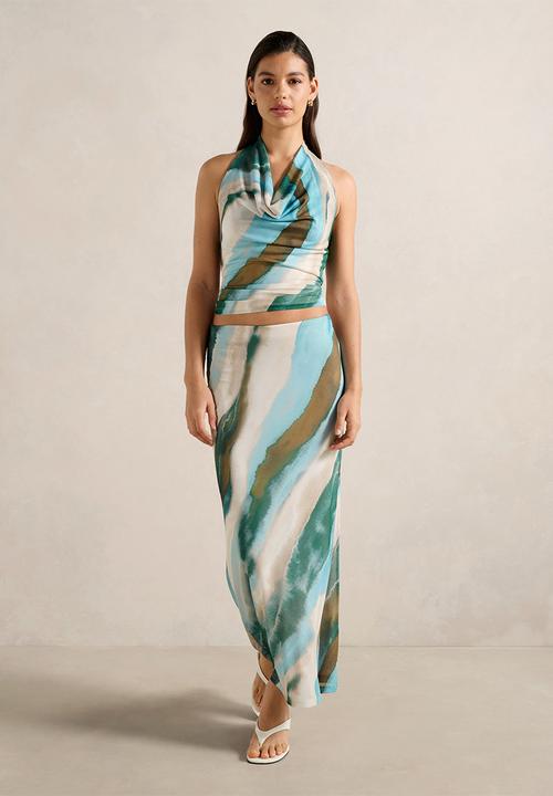 Forever New - Mia Mesh Maxi Skirt - Soft Maren Co-ord