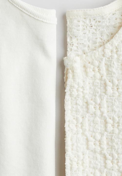H&M - 2-piece top and cardigan set - white
