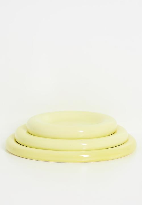 Urchin Art - Luna medium plate - Butter Yellow