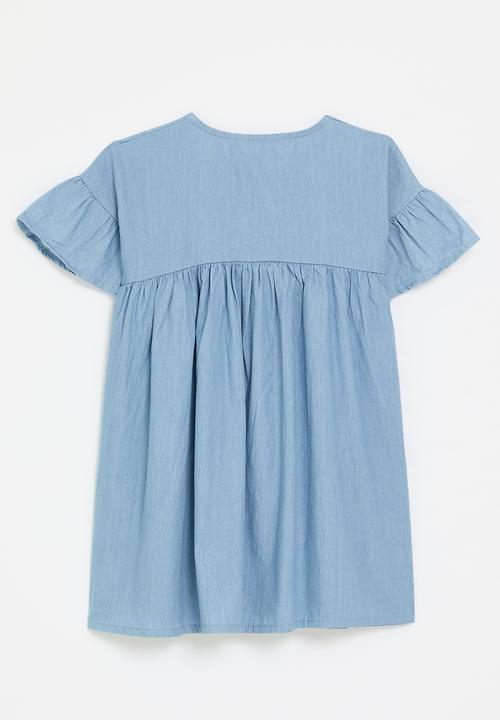 Pop Candy - Ruffle sleeve denim dress - light blue