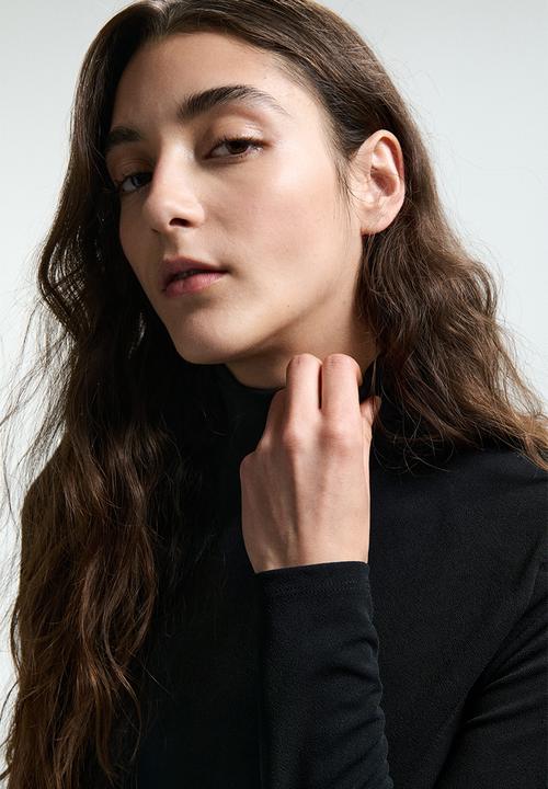 H&M - Shoulder-pad dress - black