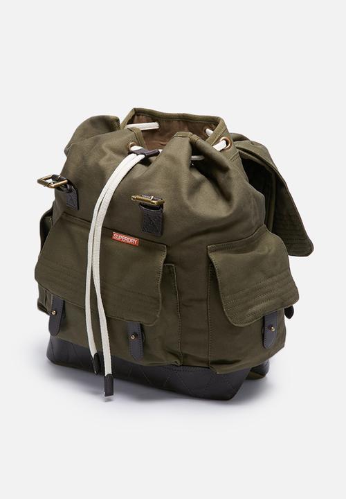 Superdry. - Rookie scoutpack