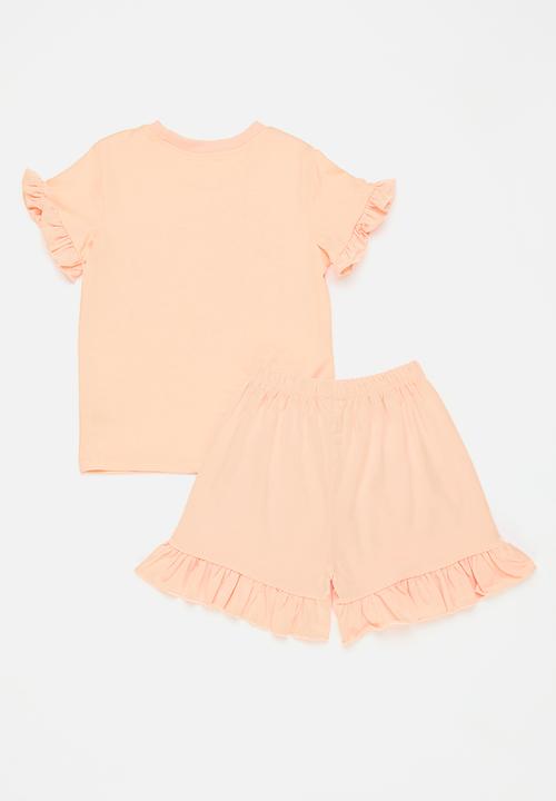 Pop Candy - Graphic and slogan tee with frill hem shorts - peach/hello summer