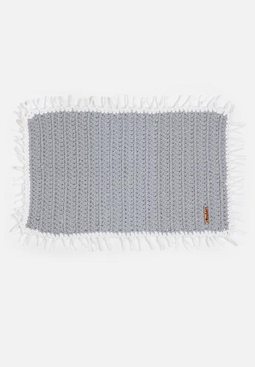 Sew Hooked - Tassel mat