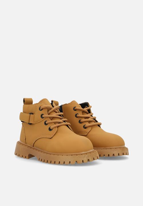 Pop Candy - Lace-up boots with mock strap - ginger