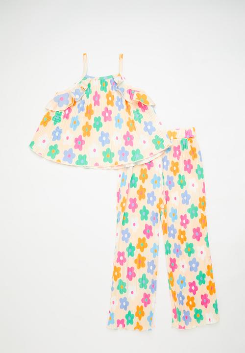Pop Candy - Floral printed plisse camisole with flared leggings - multi