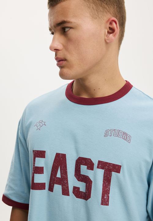 Cotton On - Cropped Fit Graphic T-shirt - Blue Mist/East