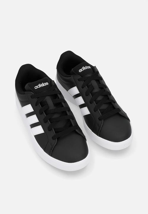 adidas Performance - Grand Court 3.0 J - Core Black/Ftwr White/Ftwr White