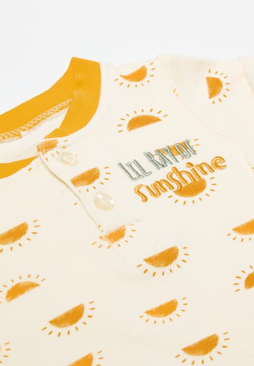 Pop Candy - Sun aop tee with embroidered slog and leggings - white/grey