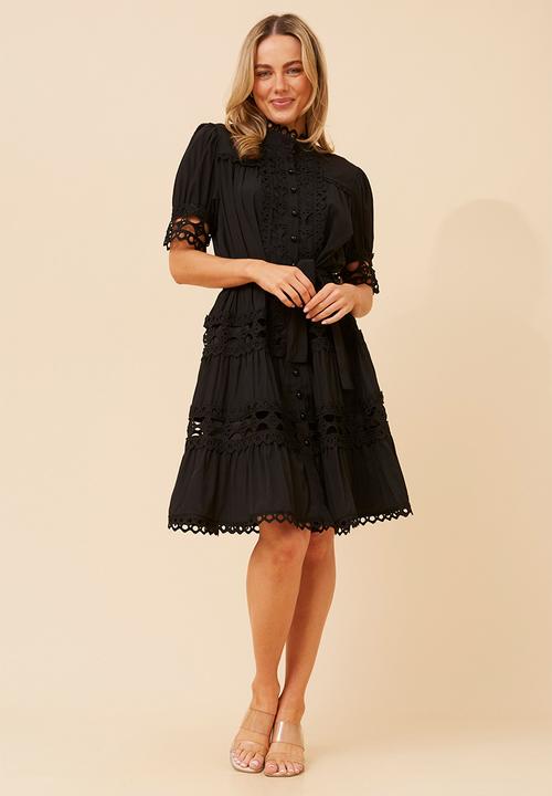Stella Morgan - Lace button through s/s midi dress with mandarin scallop lace detail - black