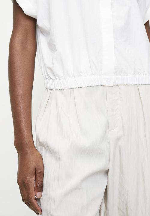 Superbalist - Grown on short sleeve notch neck shirt - white