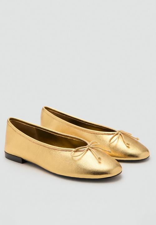 MANGO - Flater1 leather pump - gold