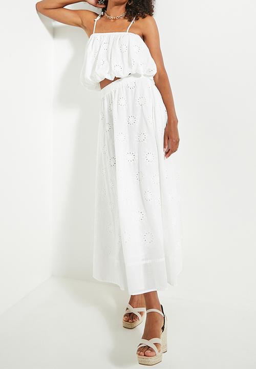 MILLA - Strappy anglaise bubble top - white