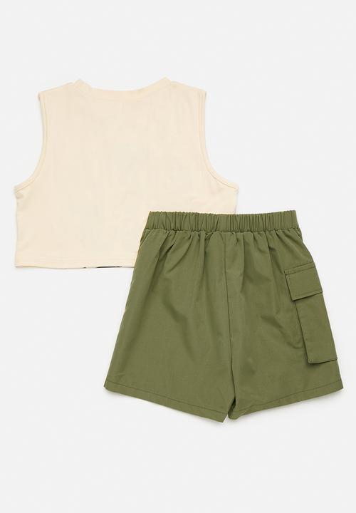 Pop Candy - Sleeveless tee & shorts set - mother of pearl/khaki green