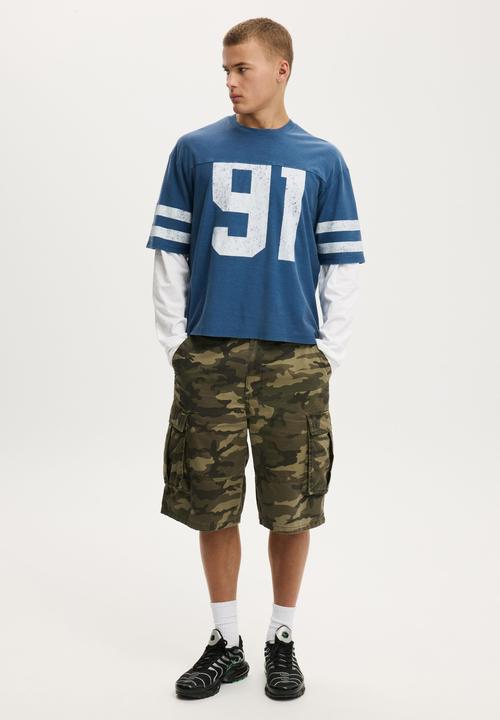 Cotton On - Cropped Fit Graphic T-shirt - Washed Cobalt/91 Stripe Panel