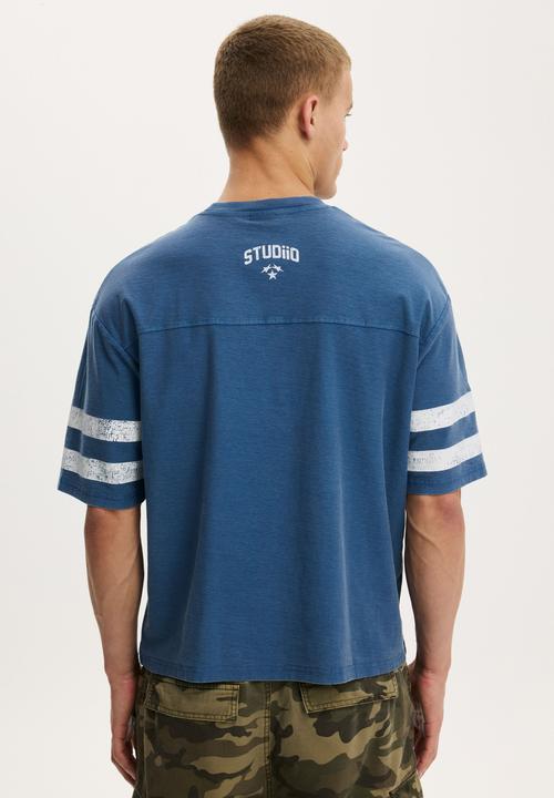 Cotton On - Cropped Fit Graphic T-shirt - Washed Cobalt/91 Stripe Panel