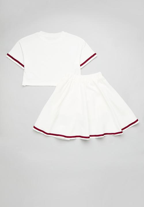 Pop Candy - Cropped tee with gathered skirt - white/red