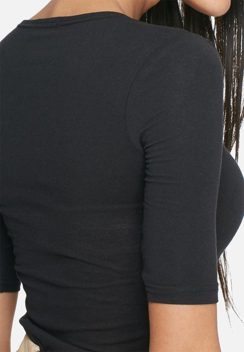dailyfriday - Keyhole tee