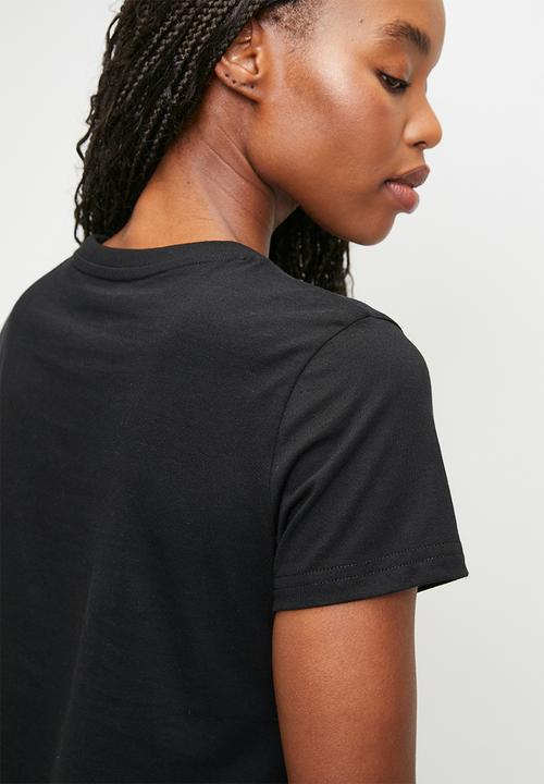 PUMA - ESS Logo Lab Tee W - PUMA Black