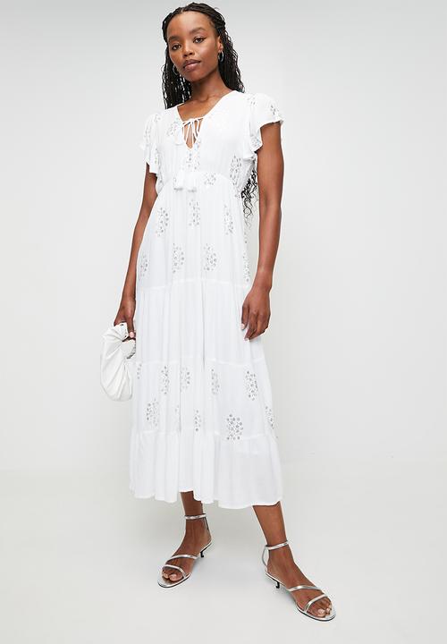 Stella Morgan - Flutter Sleeve V-Neck Maxi Dress With Multiple Tiers Gold Sequin - White