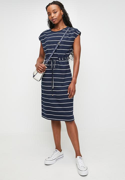 easy t shirt midi dress Women's Made The Right Call Coral Pink Collared Midi T-Shirt Dress | Size: L