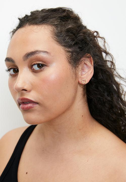 Zoe on Trend - Trendy Clover Designer Earrings- Gold