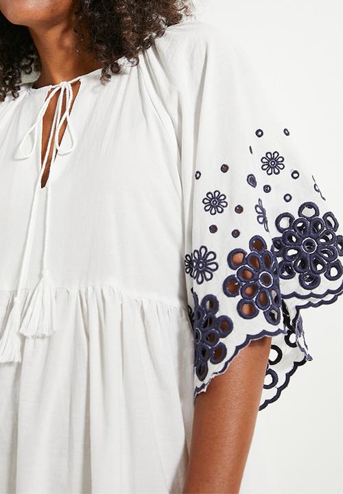 Superbalist - Embroidery babydoll mini dress - milk & navy