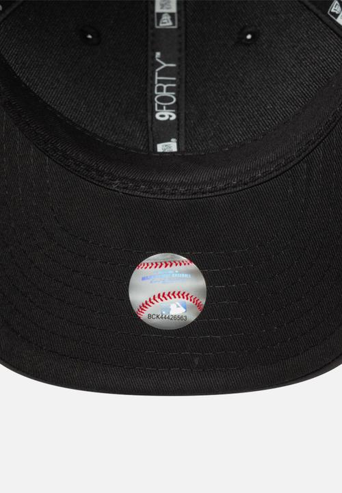 New Era - PU 9Forty® M-Crown NY - Black