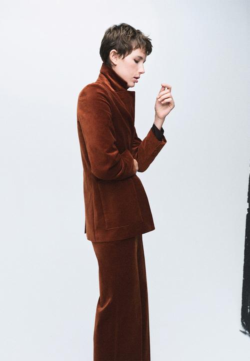 MANGO - Blazer velveton - medium orange
