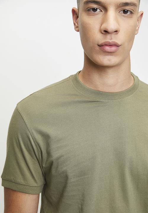 POLO - SIYABONGA  PJC SS SIDE LOGO TEE - OLIVE