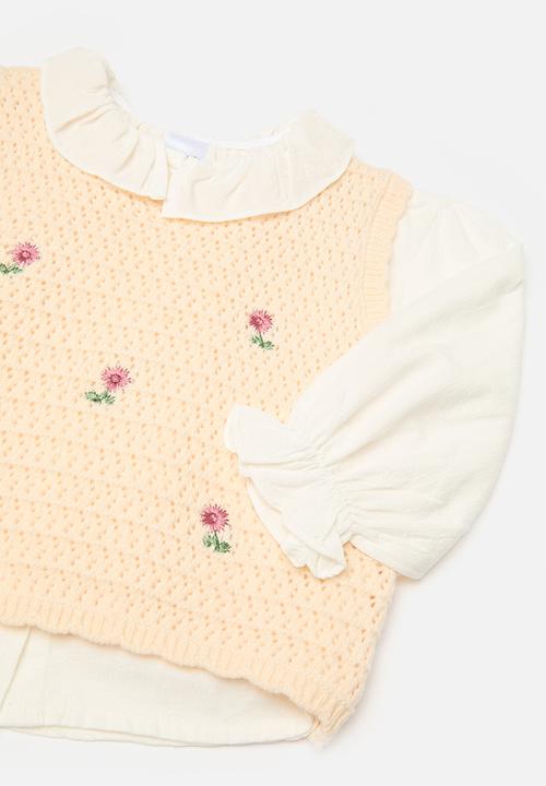 Pop Candy - Knitted floral vest with pleated collar shirt - white/neutral