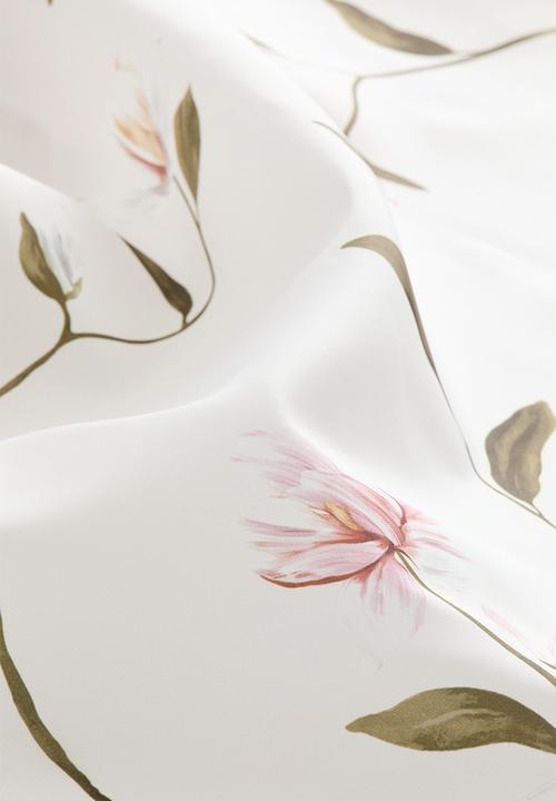 H&M - Floral shower curtain - white/floral 