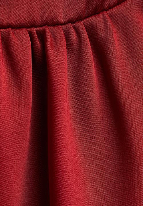H&M - Circular-skirt halterneck dress - red