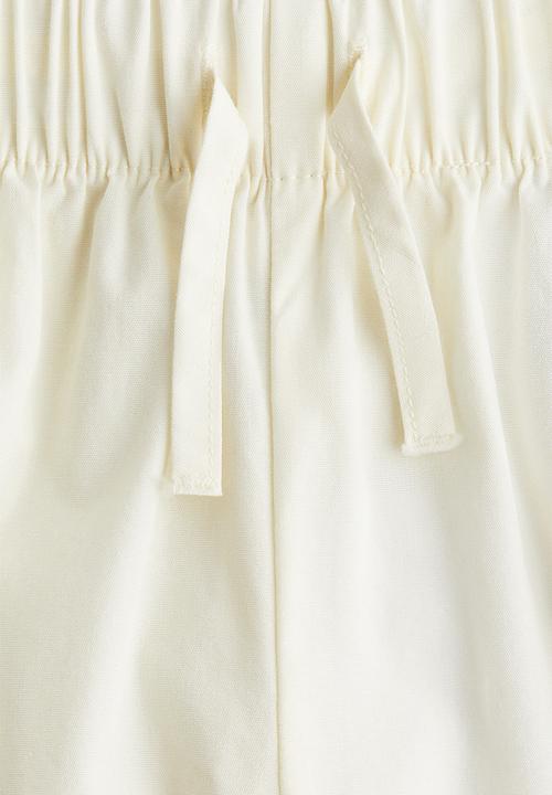 H&M - Broderie anglaise cropped trousers - cream 