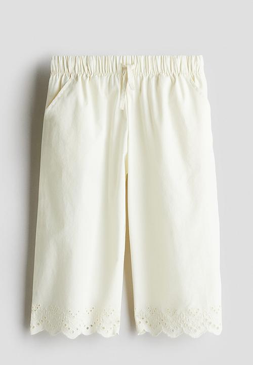 H&M - Broderie anglaise cropped trousers - cream 