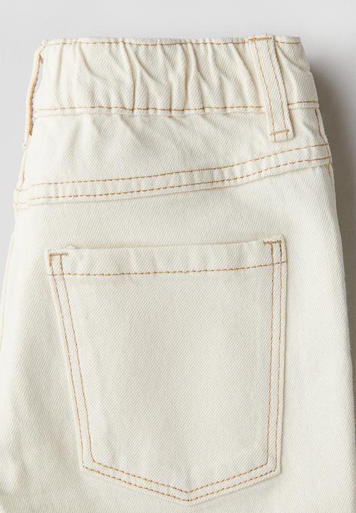 H&M - Loose fit denim shorts - cream
